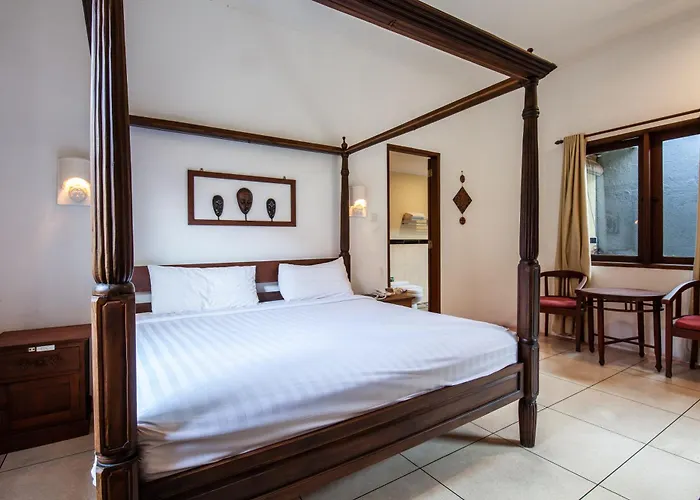 3-bedrooms Private Pool Saraswati Villa Seminyak