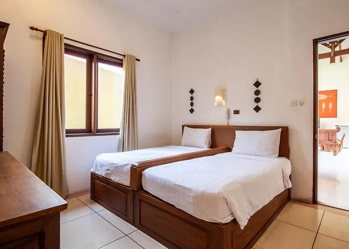 3-bedrooms Private Pool Saraswati * Seminyak